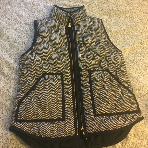 J Crew Factory Herringbone Vest - Picture 2 of 2